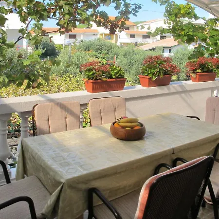 Ferienwohnung Vodice 210s Apartament Tribalj